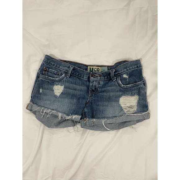 HOLLISTER CO. SHORTS - Picture 3 of 3